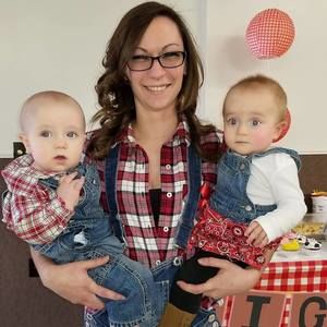 Meet your Posher, Karisa